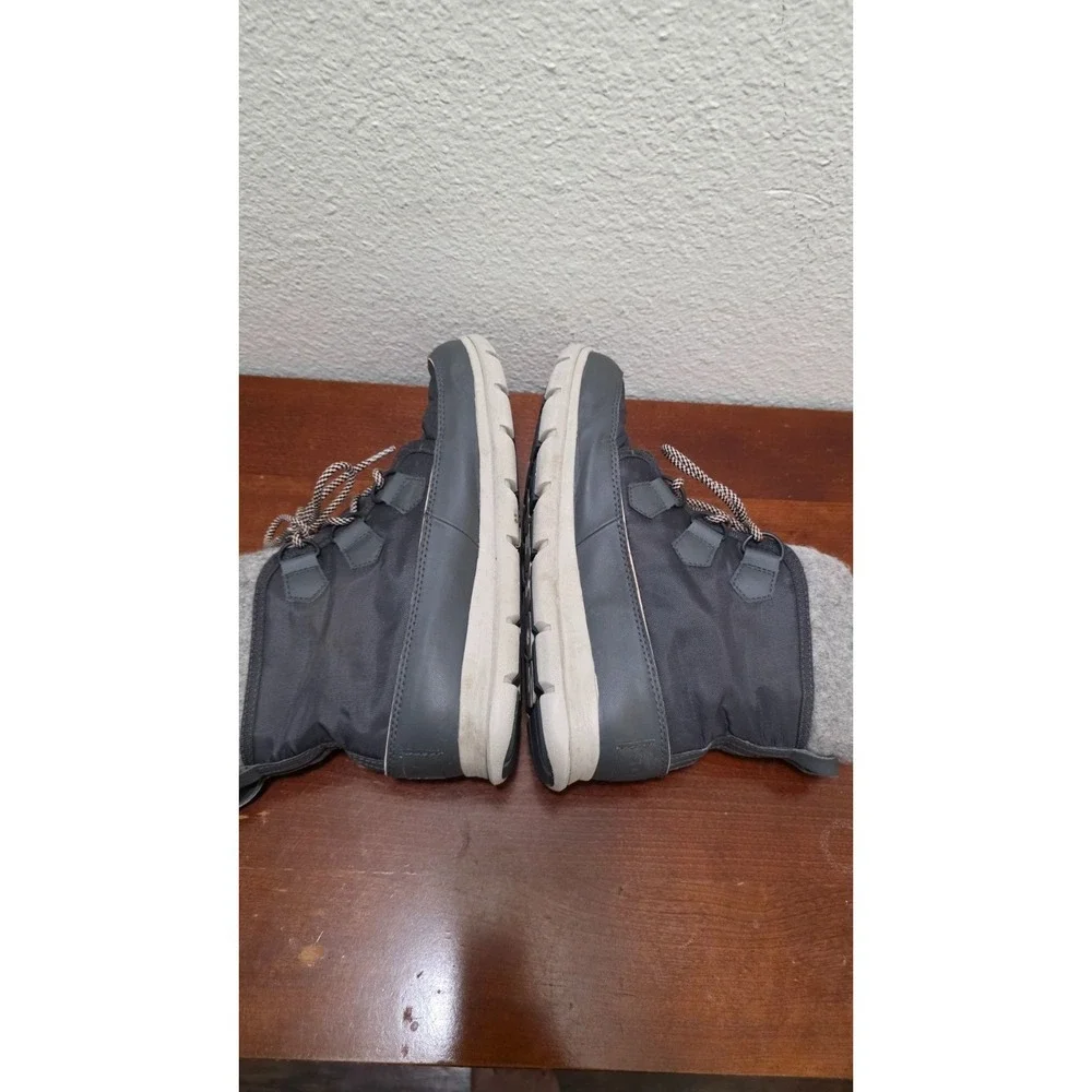 Sorel Women's‎ Waterproof Winter Boots Mid-Calf Lace-Up Gray & White Size 10